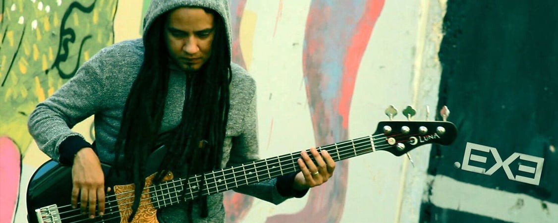 Pipo Torres - Luna Guitars Artist